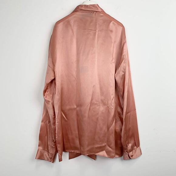 NWT Gucci Pink Satin Pussy Bow Blouse  Size 44 - Picture 8 of 15